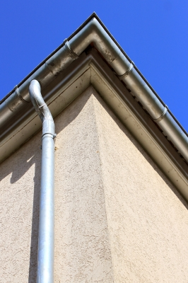 Illustration for article titled Hints to Picking a Trustworthy Gutter Unit Installation Specialist